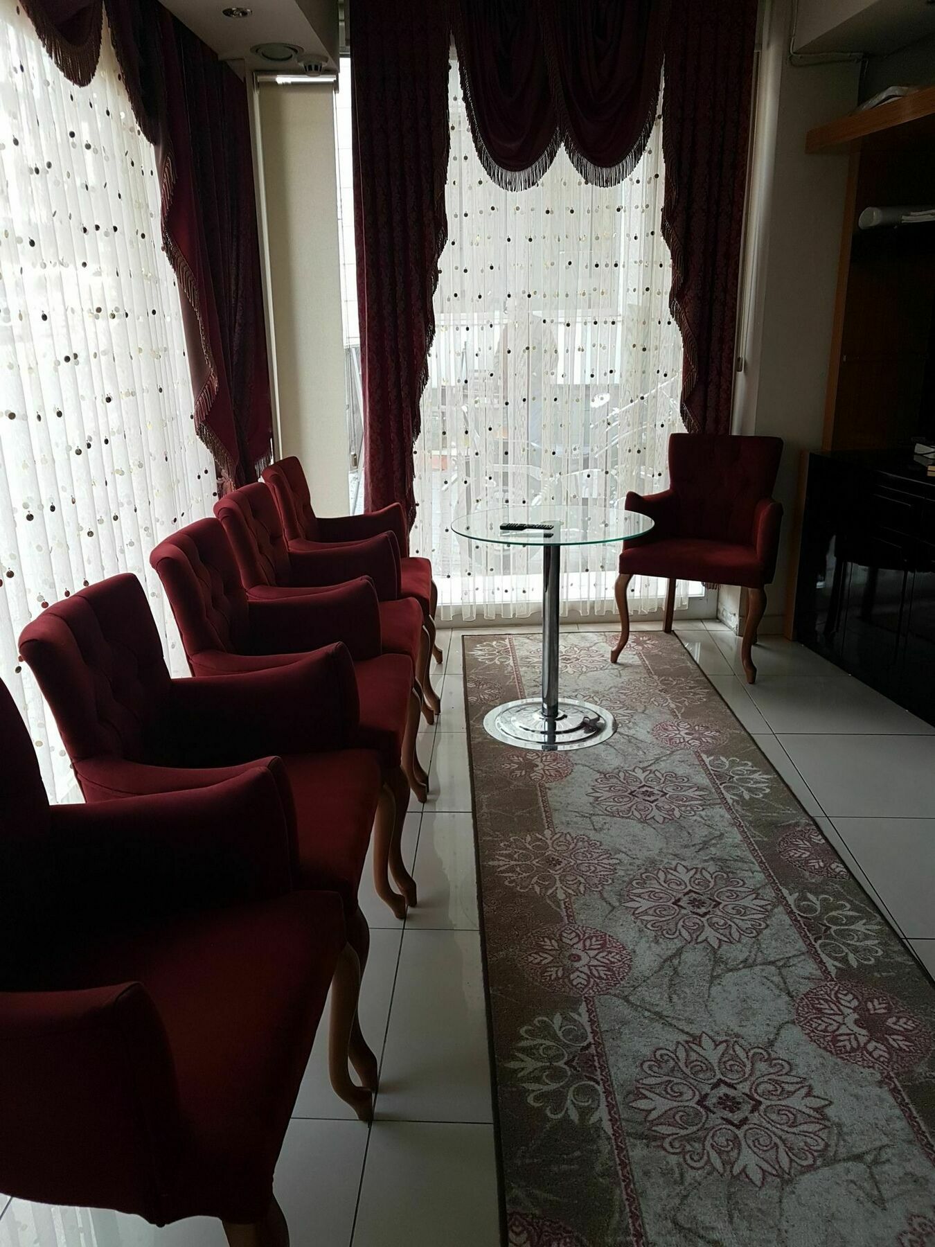 Can Hotel Бурса Екстериор снимка